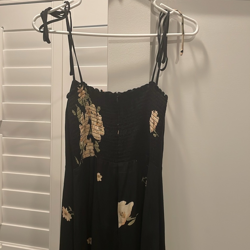 Reformation Black Floral Midi Dress Size - Picture 5 of 5